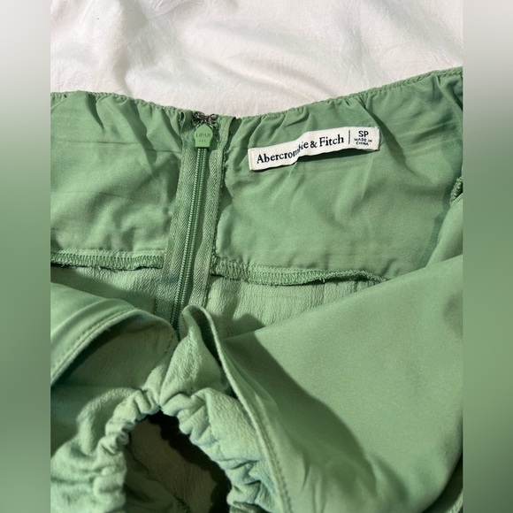 GUC A&F Halter Keyhole Midi dress size SMALL PETITE in light green - Picture 4 of 10